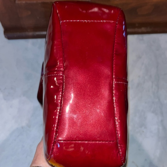 Coach  patent leather in deep Red/ dark cherry Satchel   New without tags  small - Picture 10 of 13